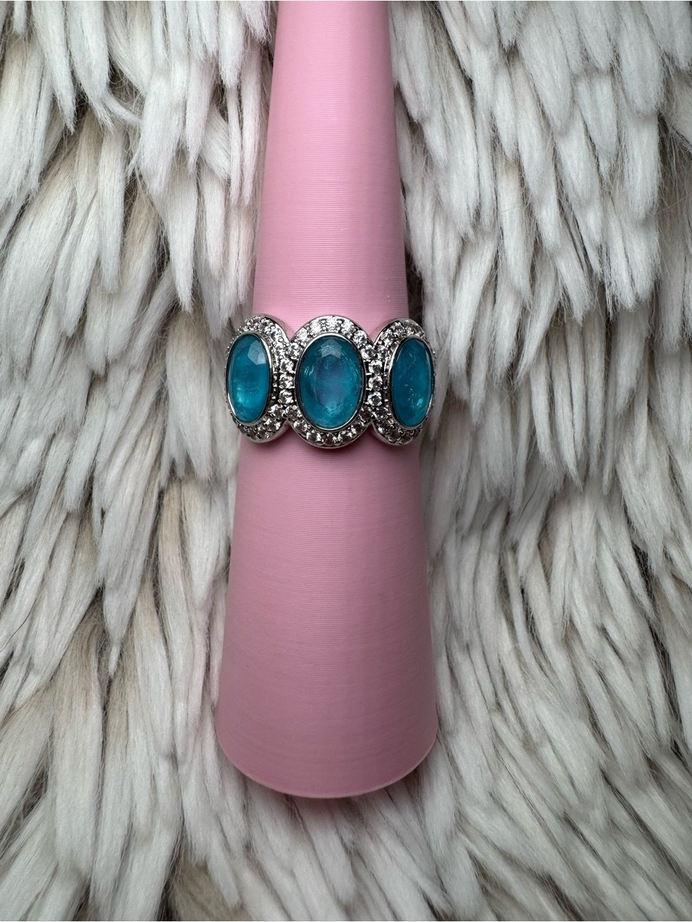 Light blue quartz ring